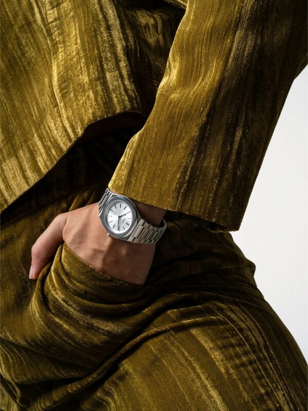 Orologio D1 Milano Donna Silver Mellow Ultra Thin 34 mm in Acciaio D1-UHBL01 - immagine 6