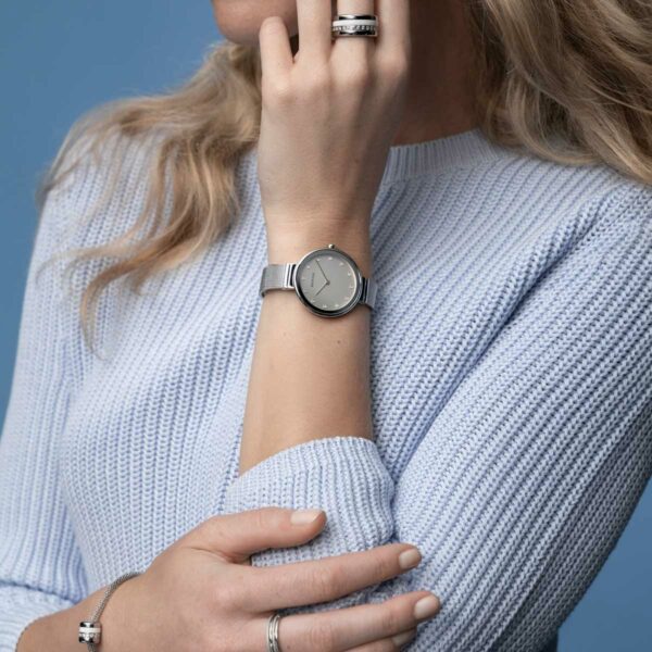 Orologio Bering Donna Classic Collection in Acciaio 12034/000 - immagine 3